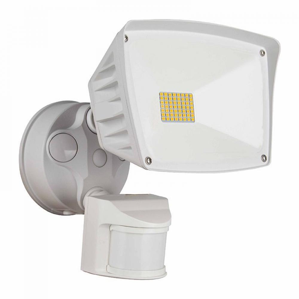 40W FLOOD LIGHT WITH BASE, 120V, 3CCT, TRIAC DIM., WHITE